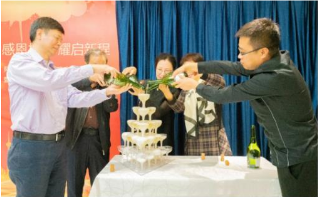 阿尔发，诚信缔造品牌